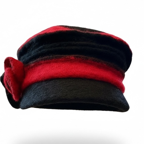 Made in Germany Women’s Red and Black Wool Blend Winter Hat With Roses Size L-XL - Picture 2 of 13